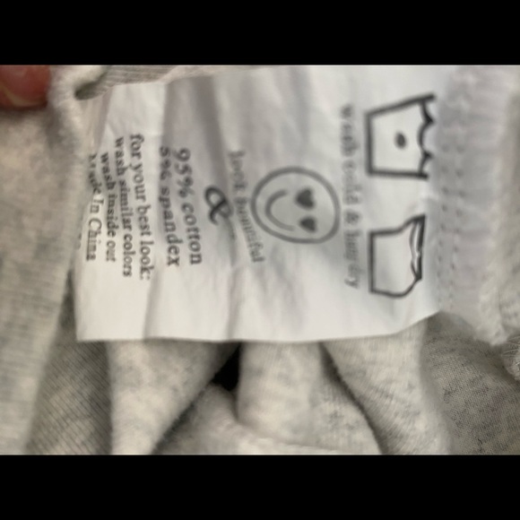 Women’s double hooded sweatshirt, size medium - Picture 5 of 5